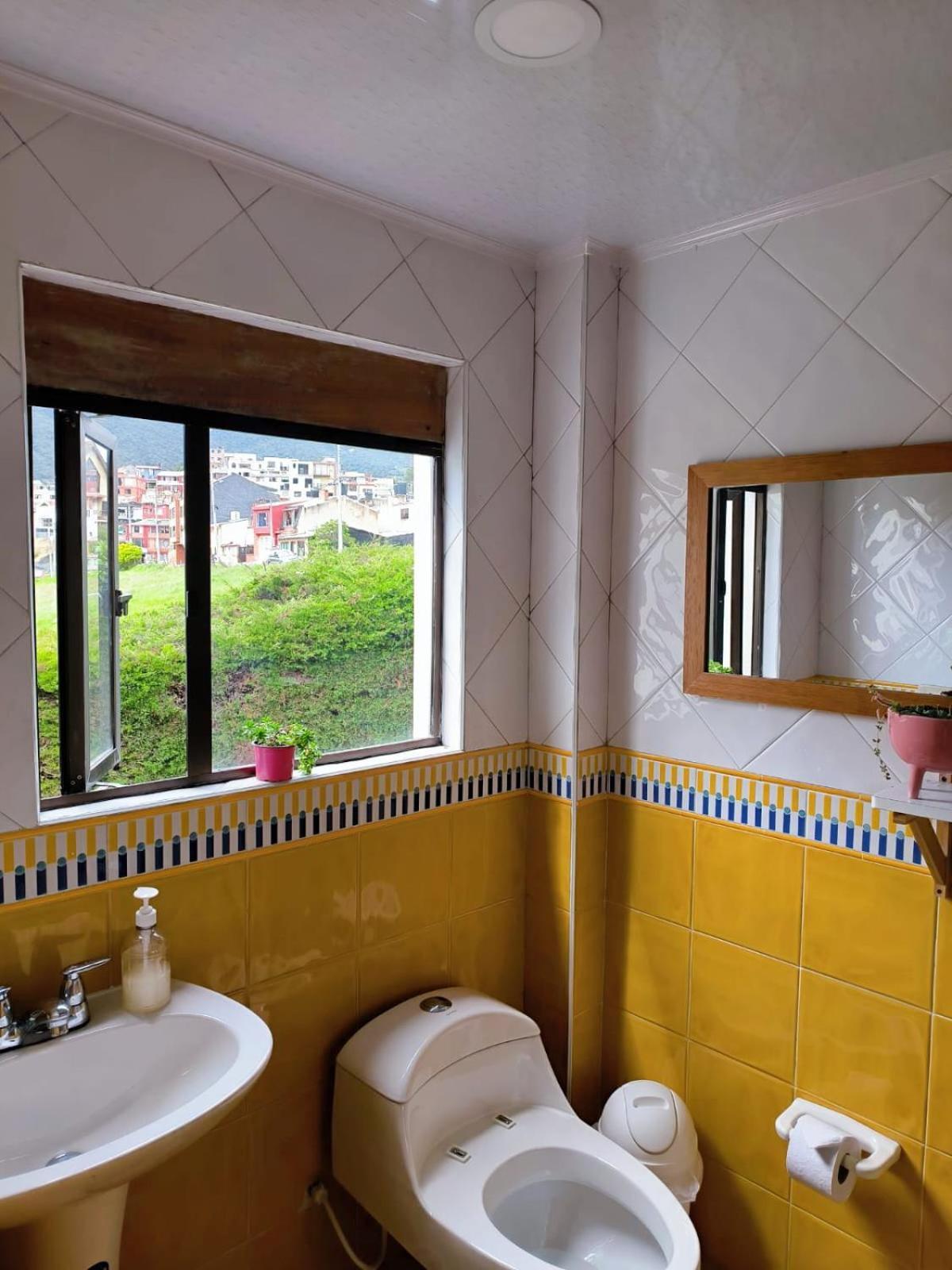 House Life Hotel La Calera Luaran gambar